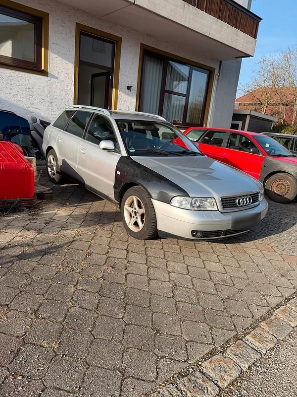 Gebraucht Audi A4 165 PS (121 kW) 1998 Silber Kombi