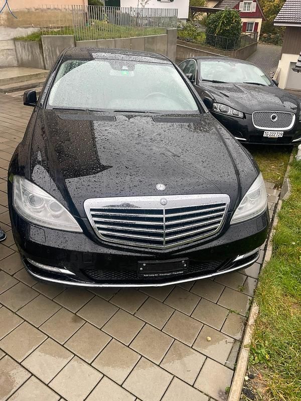 Schwarz Gebraucht 2011 Mercedes S350 Limousine | 7.400 € (Guter Preis) - Bild 1/4