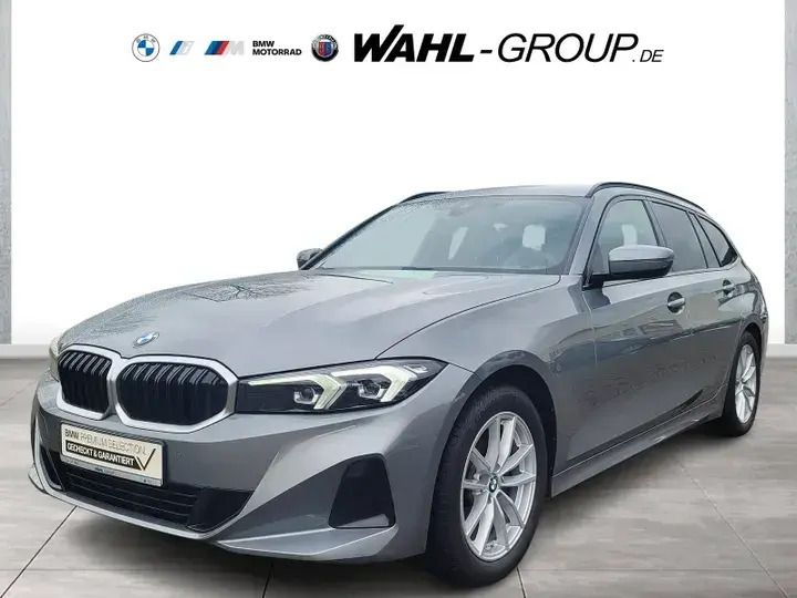 Grau Gebraucht 2022 BMW 320 Efficient Dynamics Kombi | 32.890 € (Etwas zu teuer) - Bild 1/4