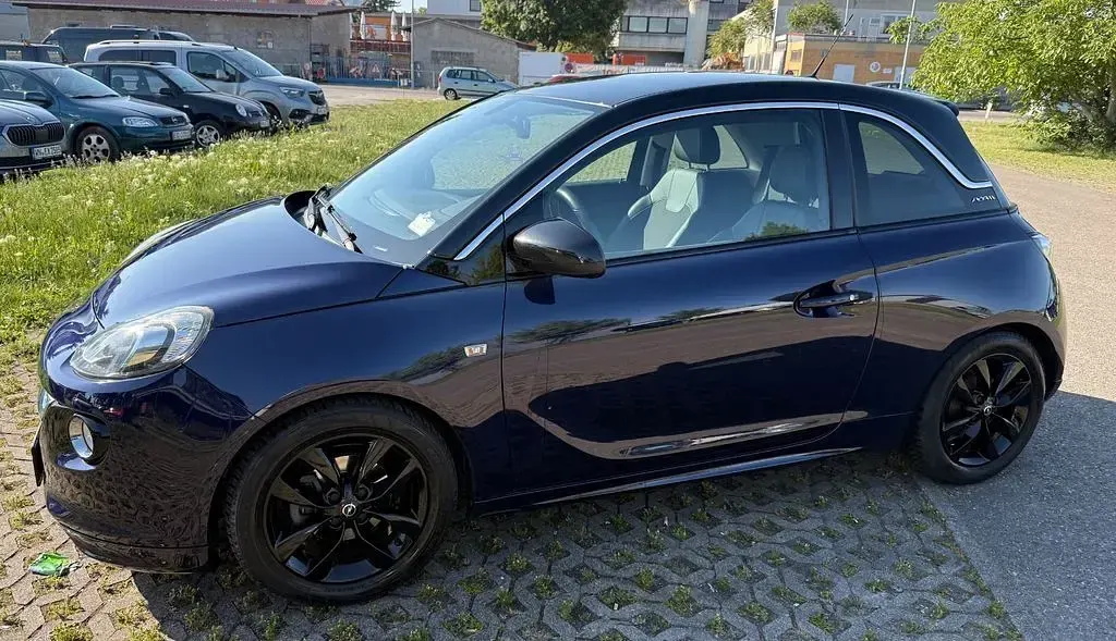 Gebraucht Opel Adam 101 PS (74 kW) 2015 Blau Kleinwagen