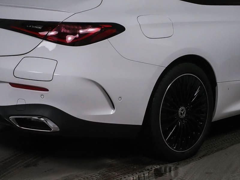 Gebraucht Mercedes CLE300 AMG Line Premium Plus 313 PS (230 kW) 2025 Unilack polarweiss uni Coupé