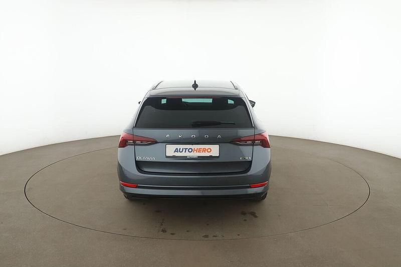 Gebraucht Skoda Octavia Style 150 PS (110 kW) 2021 Grau Kombi