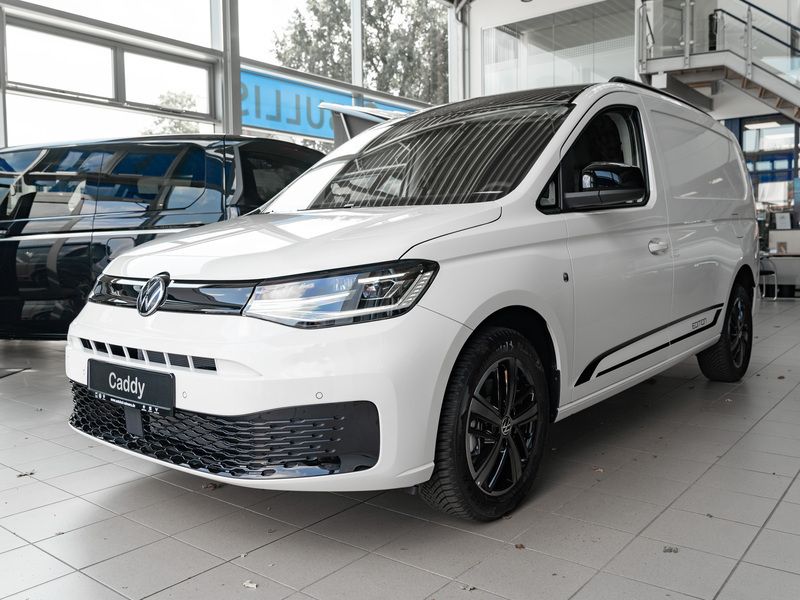 Schwarz Neu 2024 VW Caddy Maxi Basis Van / Kleinbus | 36.290 € (Etwas zu teuer) - Bild 1/4