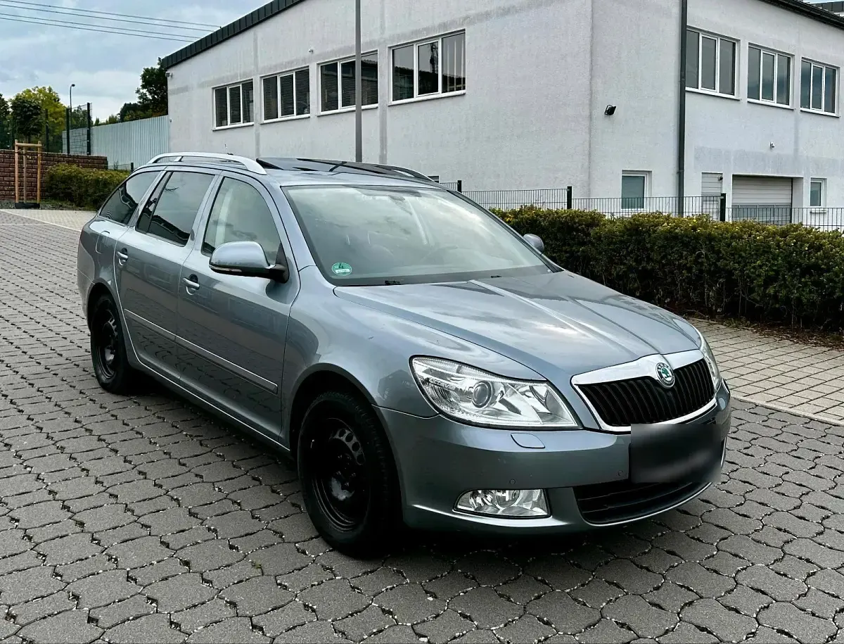 Gebraucht Skoda Octavia 160 PS (117 kW) 2013 Kombi