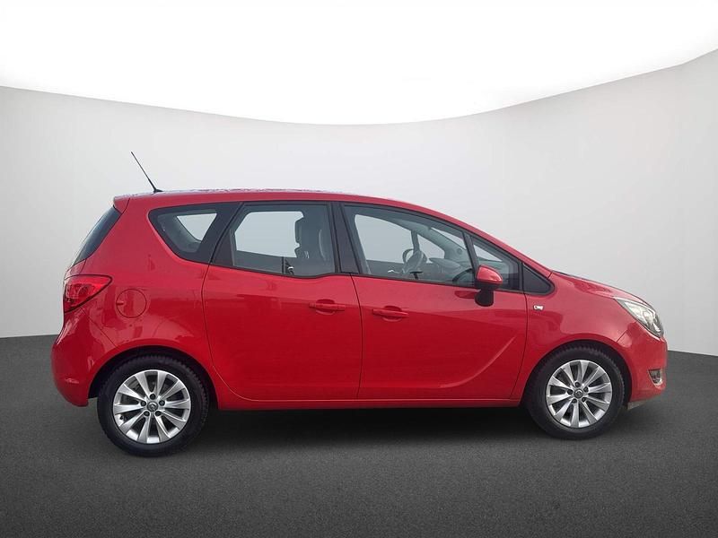 Gebraucht Opel Meriva Edition 120 PS (88 kW) 2015 Magmarot Van / Kleinbus