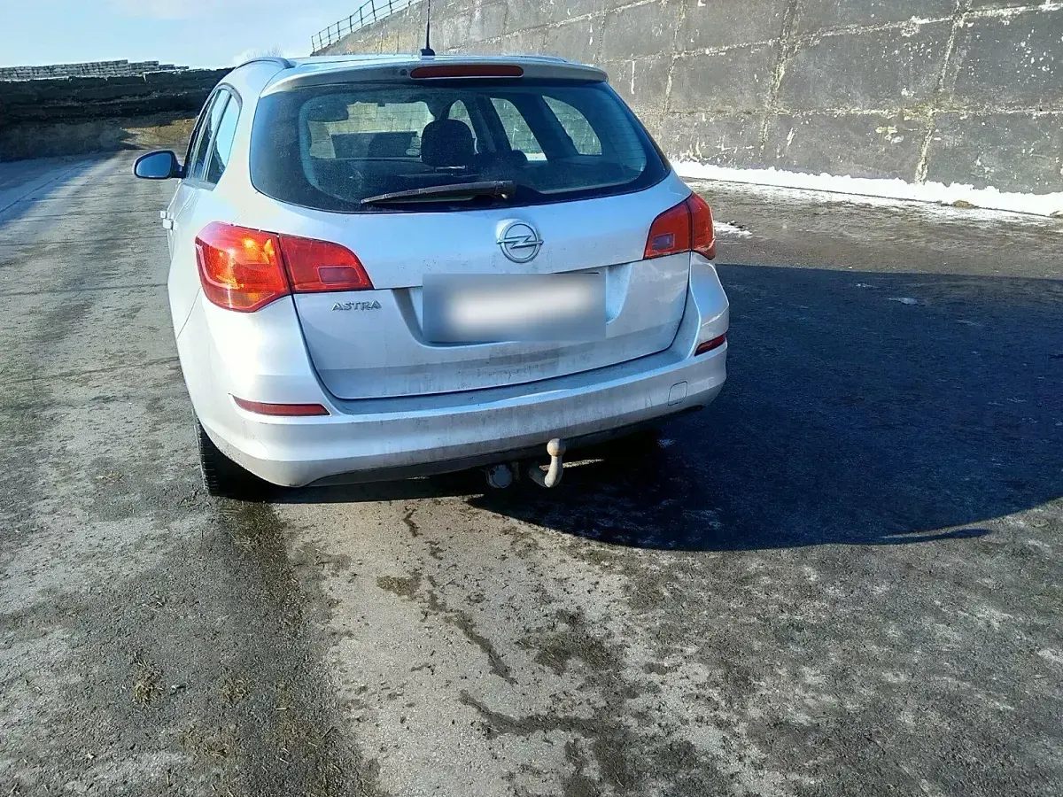 Gebraucht Opel Astra Sport 116 PS (85 kW) 2010 Silber Kombi