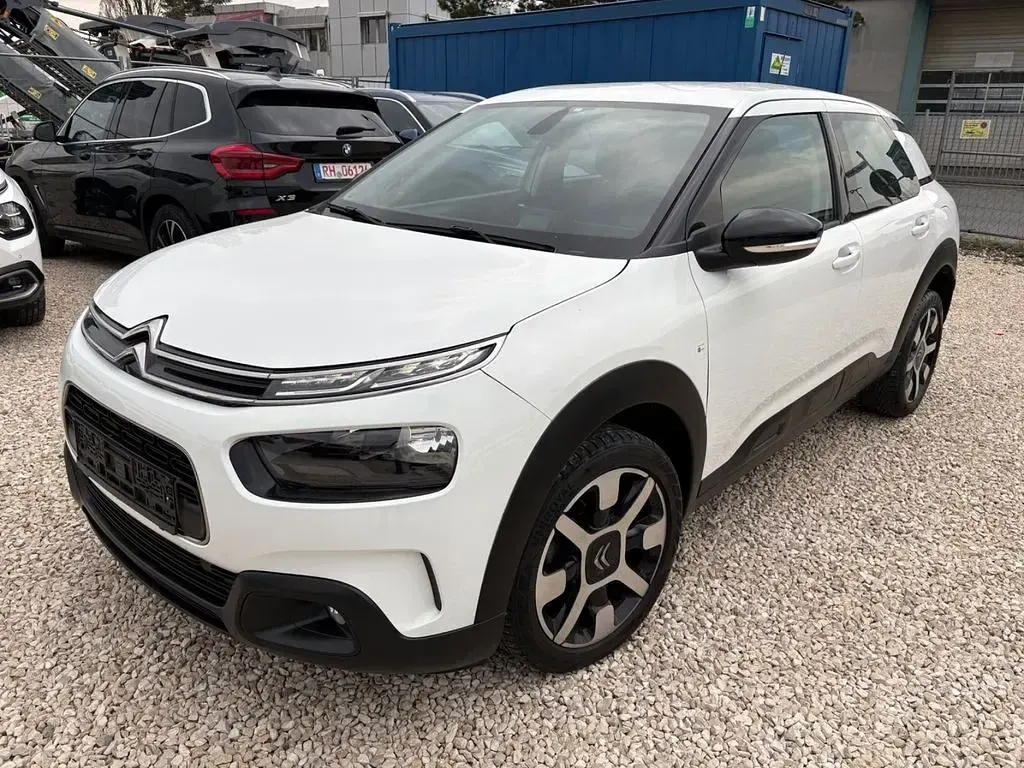 Gebraucht Citroën C4 Feel 110 PS (80 kW) 2019 Weiß Limousine