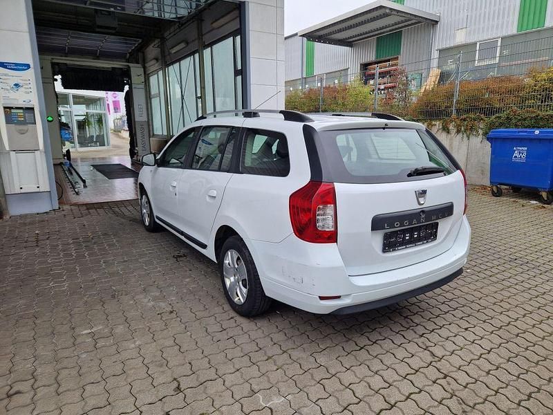 Gebraucht Dacia Logan MCV Lauréate 90 PS (66 kW) 2017 Weiß Limousine
