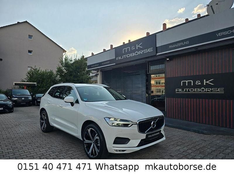 Gebraucht Volvo XC60 Momentum 235 PS (172 kW) 2017 Weiß SUV