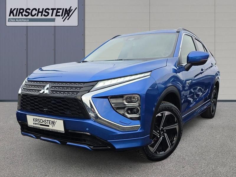 Blau Gebraucht 2022 Mitsubishi Eclipse Cross Select SUV | 21.990 € (Fairer Preis) - Bild 1/4