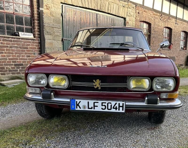Usado Peugeot 504 103 CV (75 kW) 1971 Rojo Coupe