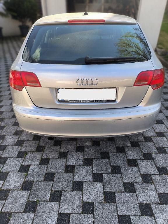 Gebraucht Audi A3 Ambiente 102 PS (75 kW) 2006 Silber Kleinwagen