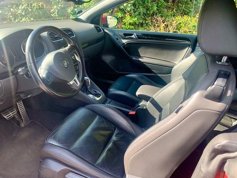 Gebraucht VW Golf Cabriolet 140 PS (102 kW) 2012 Rot Cabrio