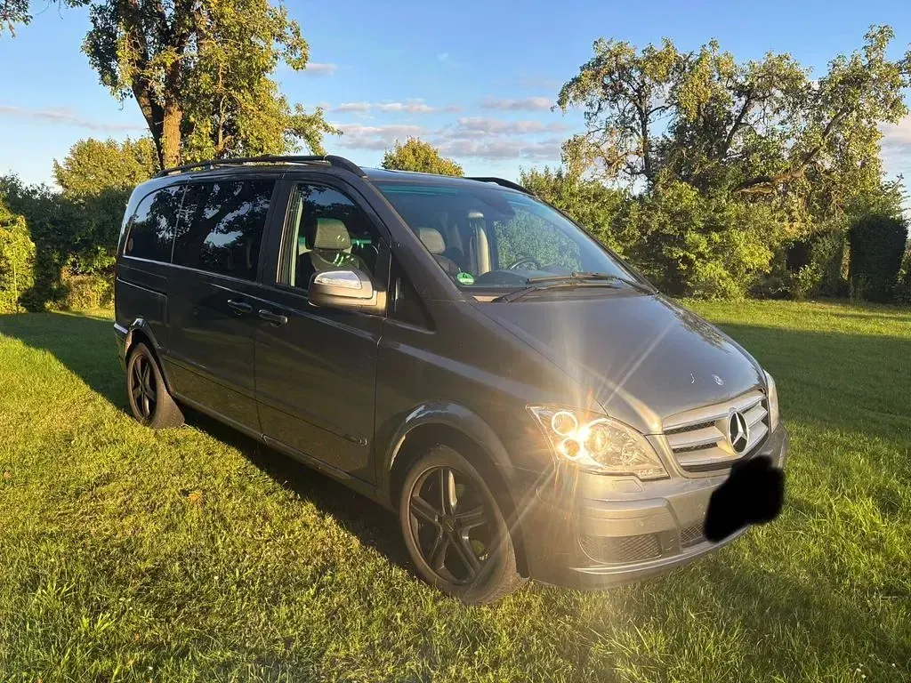 Gebraucht Mercedes Viano 224 PS (164 kW) 2011 Grau Van / Kleinbus
