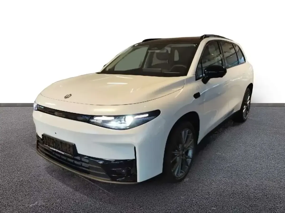 Neu Leapmotor C10 158 kW (215 PS) 2026 Pearly white SUV