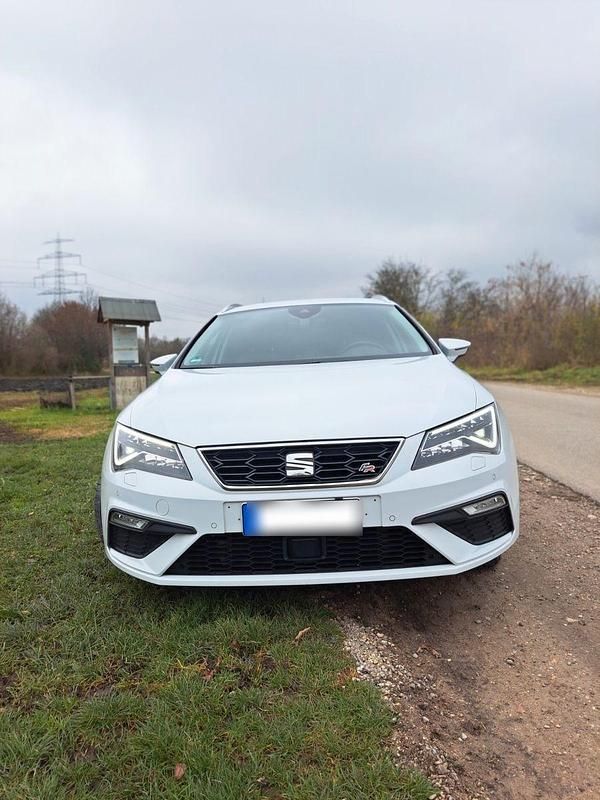 Gebraucht Seat Leon ST FR 125 PS (91 kW) 2018 Weiß Kombi