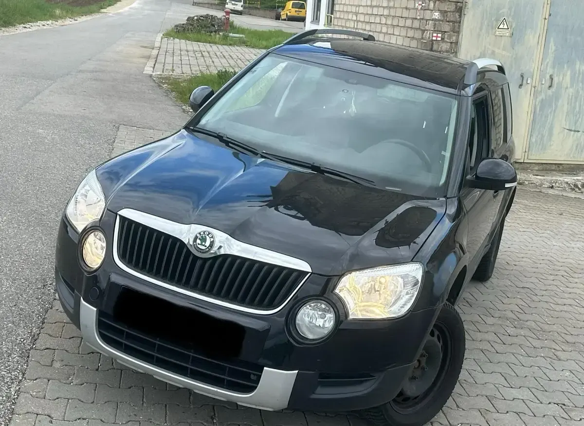 Gebraucht Skoda Yeti 105 PS (77 kW) 2010 Schwarz SUV