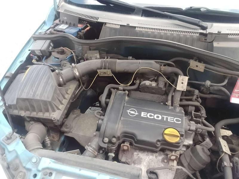 Gebraucht 2004 Opel Corsa Enjoy Limousine | 500 € (Guter Preis) - Bild 1/4