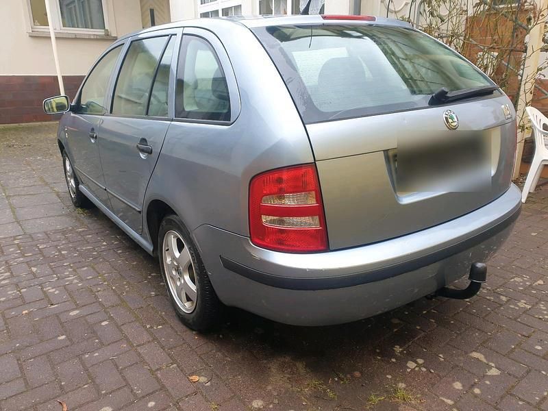 Gebraucht Skoda Fabia 75 PS (55 kW) 2002 Blau Kombi