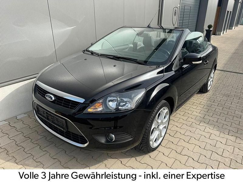 Gebraucht Ford Focus Cabriolet Titanium 145 PS (106 kW) 2010 Schwarz Cabrio