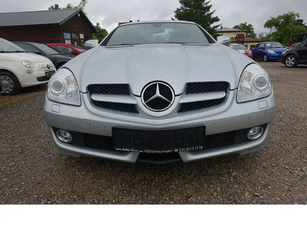Gebraucht Mercedes SLK200 184 PS (135 kW) 2010 Silber metallic Cabrio