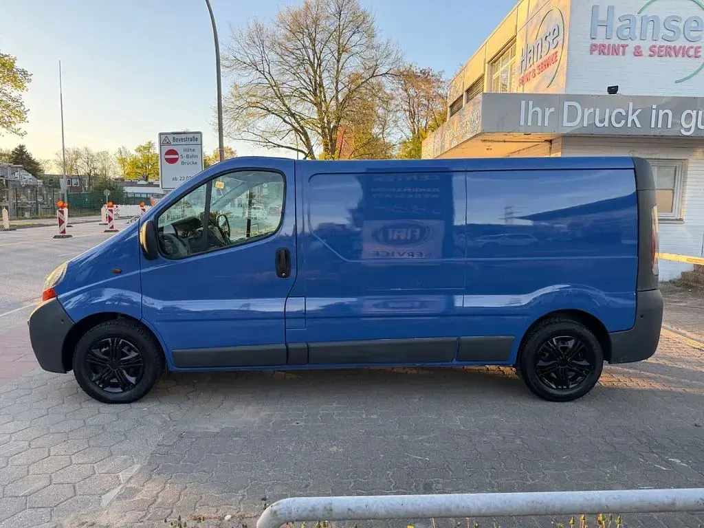Usata Renault Trafic 136 CV (100 kW) 2006 Blu Monovolume
