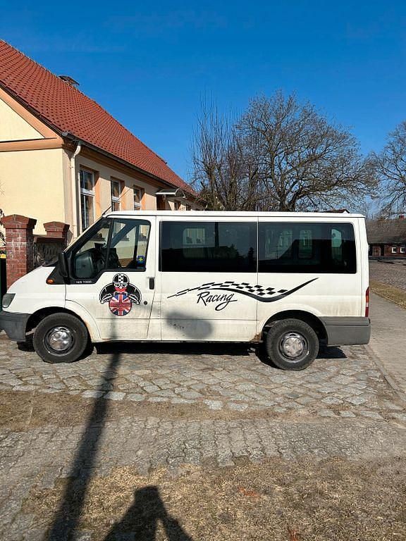 Gebraucht Ford Tourneo 125 PS (91 kW) 2003 Weiß Van / Kleinbus