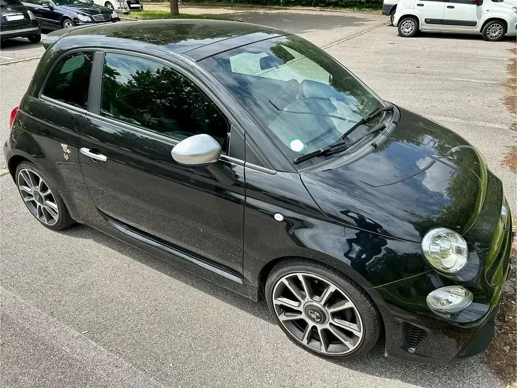Gebraucht Abarth 595 Turismo 165 PS (121 kW) 2021 Schwarz Kleinwagen