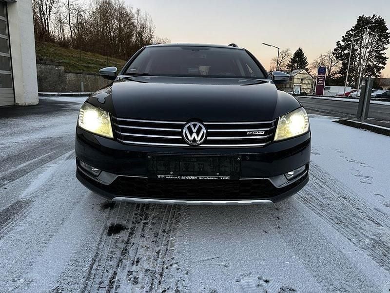 Gebraucht VW Passat Alltrack Basis 177 PS (130 kW) 2014 Schwarz Kombi