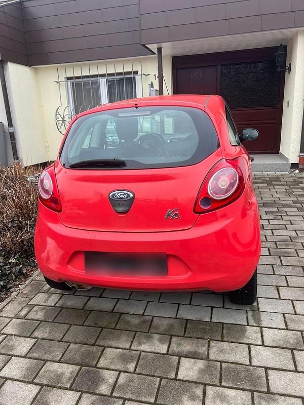 Gebraucht Ford Ka 69 PS (50 kW) 2011 Rot Kleinwagen