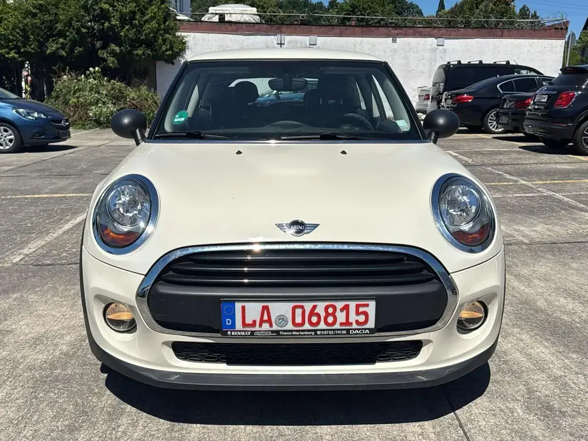 Gebraucht Mini ONE 75 PS (55 kW) 2016 Pepper white Kleinwagen
