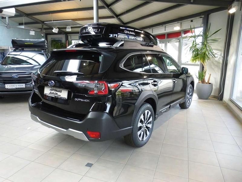 Neu Subaru Outback Platinum 169 PS (124 kW) 2025 Crystal black SUV