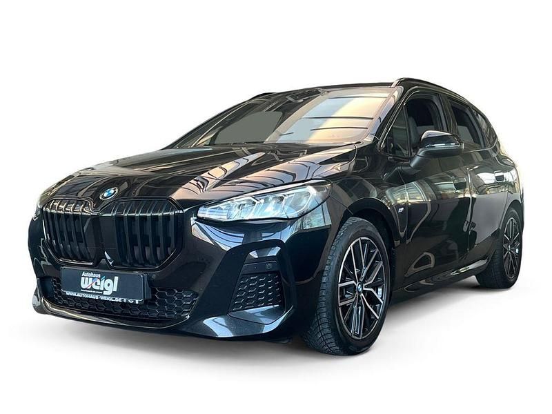 Gebraucht BMW 223 Active Tourer Shadowline 204 PS (150 kW) 2023 Schwarz Van / Kleinbus