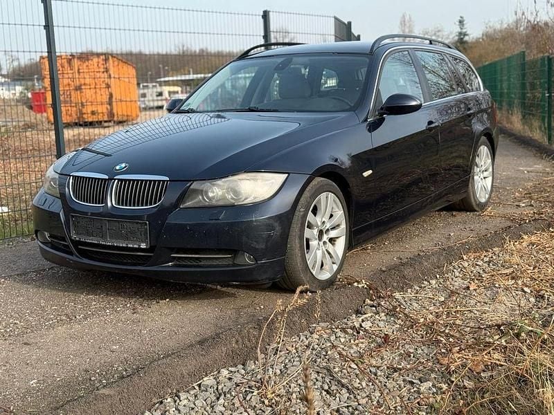 Gebraucht BMW 325 Performance 218 PS (160 kW) 2006 Blau Kombi