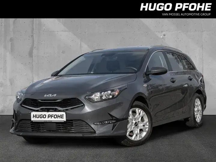 Andere farbe Gebraucht 2023 Kia Ceed Vision Kombi | 23.900 € (Fairer Preis) - Bild 1/4