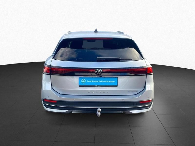 Gebraucht VW Passat Business 150 PS (110 kW) 2025 Silber Kombi