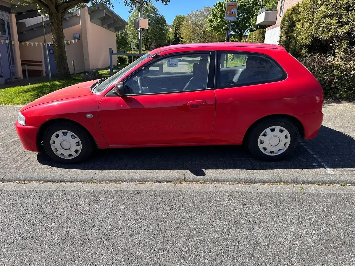 Gebraucht Mitsubishi Colt 103 PS (75 kW) 2003 Rot Kleinwagen