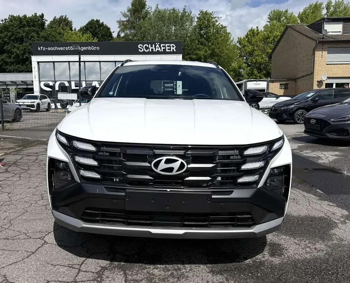 Neu Hyundai Tucson Blackline 150 PS (110 kW) 2026 Weiß SUV