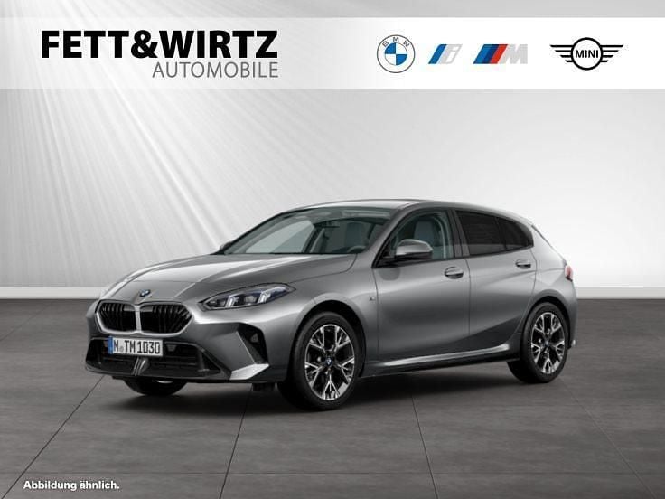 Skyscraper grau metallic Gebraucht 2024 BMW 120 M Sport Kleinwagen | 31.800 € (Superpreis) - Bild 1/2