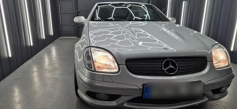 Silber Gebraucht 2002 Mercedes SLK32 AMG AMG Cabrio | 19.999 € (Guter Preis) - Bild 1/4