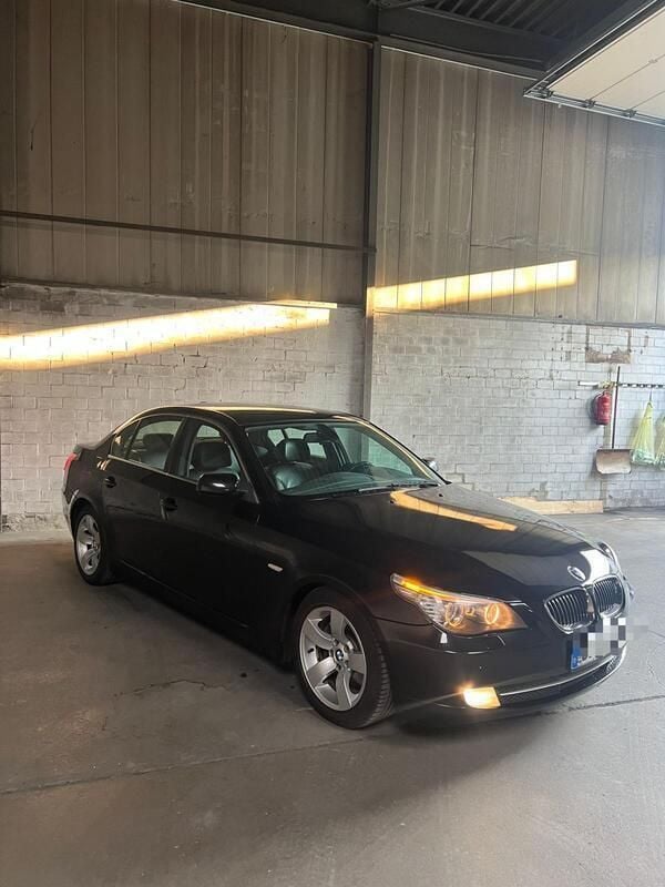 Schwarz Gebraucht 2008 BMW 530 Limousine | 6.999 € (Fairer Preis) - Bild 1/4
