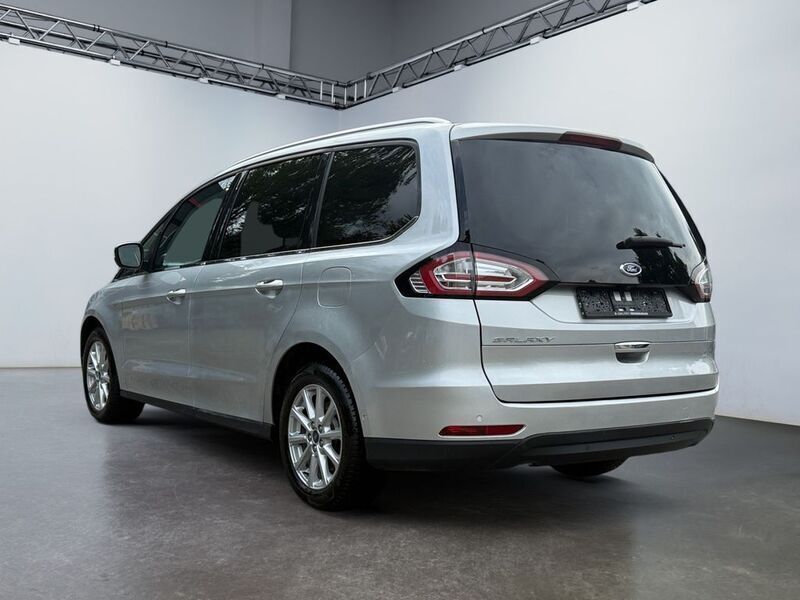 Gebraucht Ford Galaxy Titanium 190 PS (139 kW) 2019 Silber Van / Kleinbus