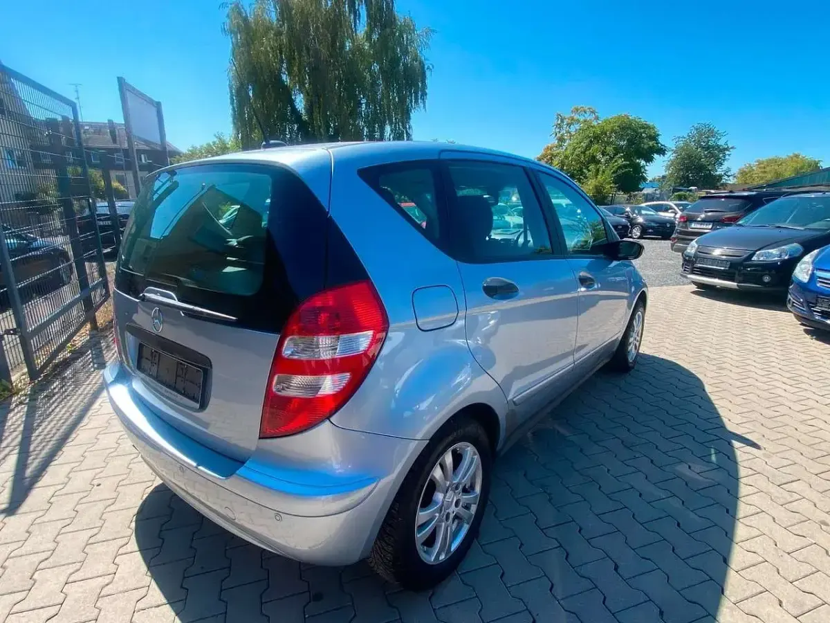 Gebraucht Mercedes A180 109 PS (80 kW) 2007 Amethyst metallic Kombi