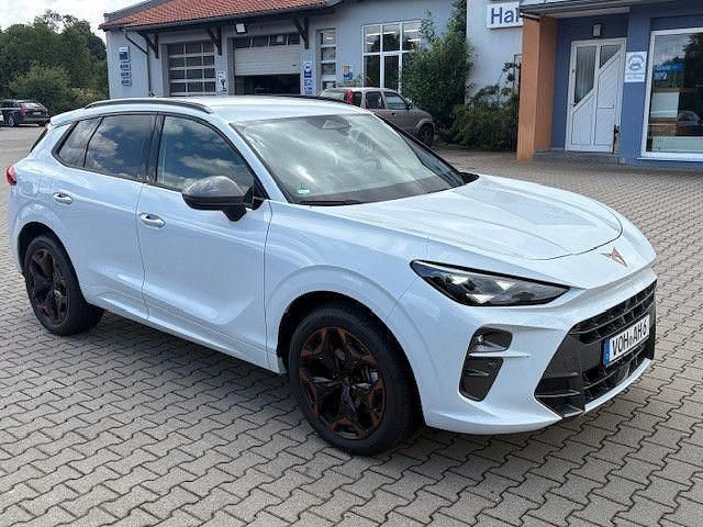 Second-hand Cupra Terramar 150 CP (110 kW) 2025 Alb SUV