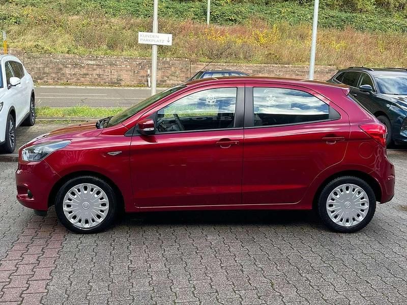 Gebraucht Ford Ka 86 PS (63 kW) 2017 Rot Kleinwagen