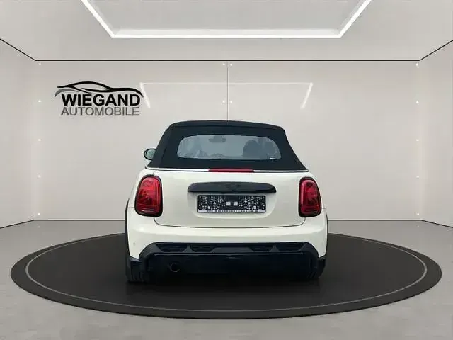 Używany Mini John Cooper Works 136 KM (100 kW) 2022 Andere Hatchback
