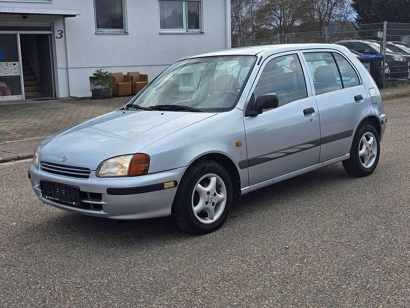 Gebraucht Toyota Starlet 75 PS (55 kW) 1997 Grau Kleinwagen