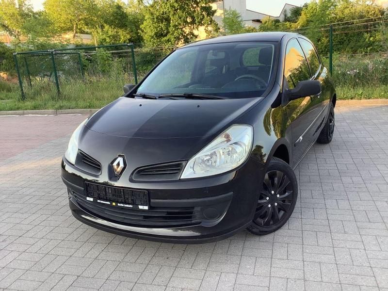 Schwarz Gebraucht 2006 Renault Clio II Limousine | 2.990 € (Etwas zu teuer) - Bild 1/4