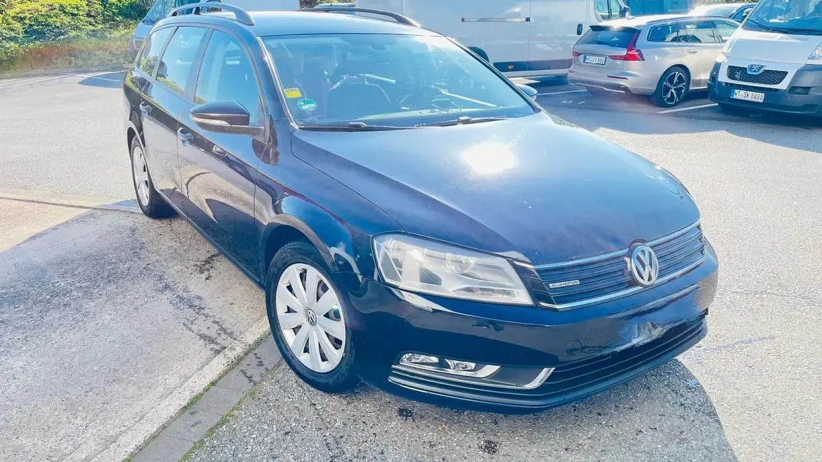 Używany VW Passat 105 KM (77 kW) 2014 Czarny Kombi
