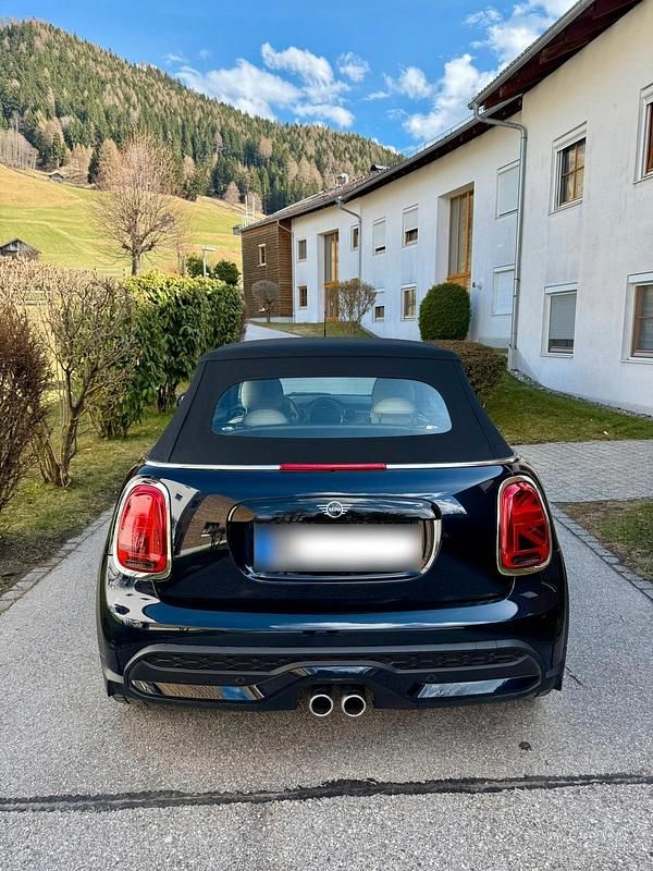 Gebraucht Mini Cooper S Cabriolet 178 PS (130 kW) 2021 Schwarz Cabrio